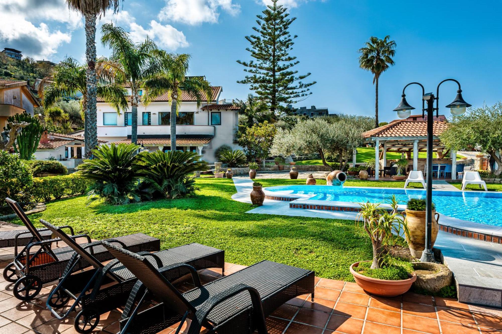 B&B Villa Bency Capo dʼOrlando Exteriér fotografie