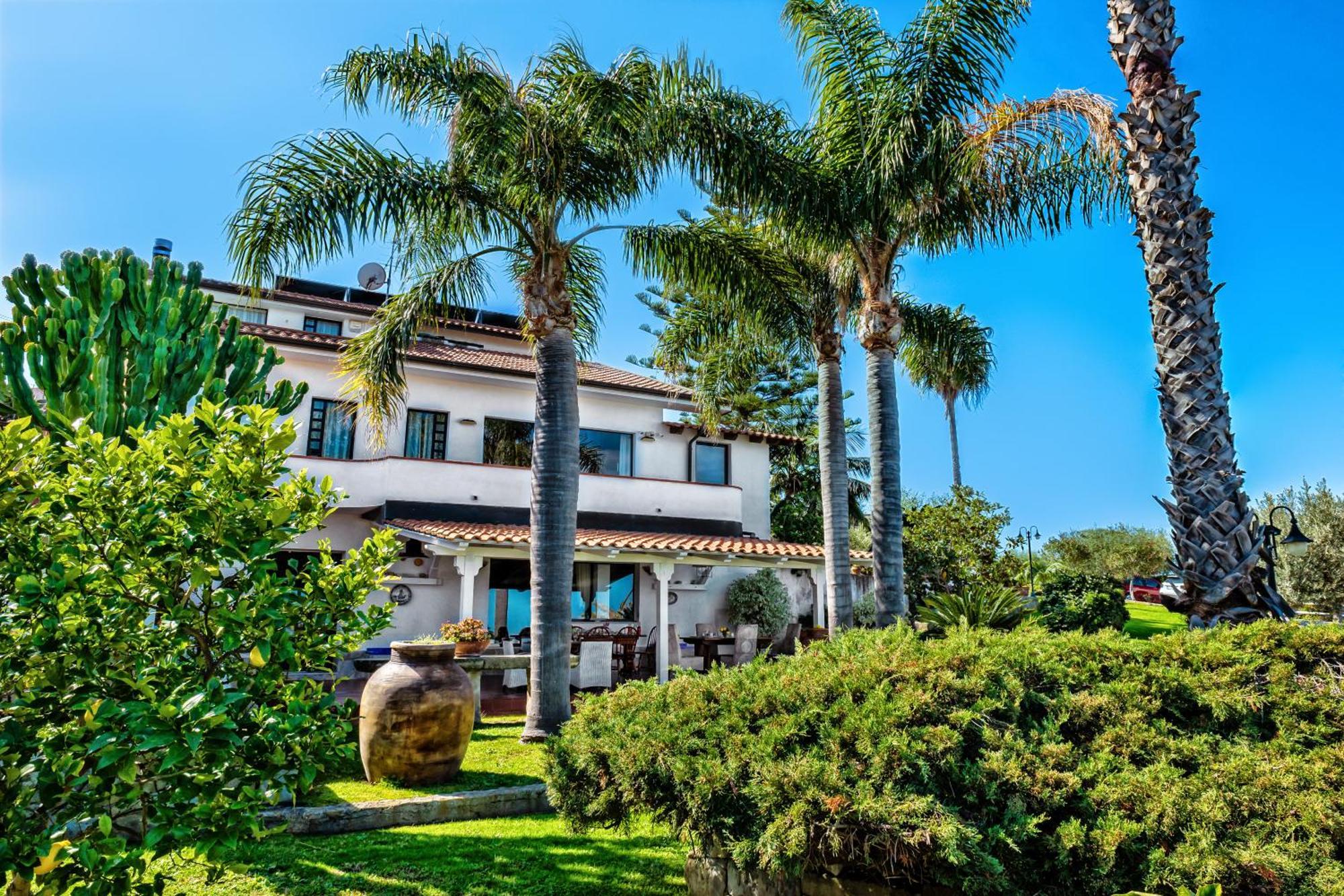 B&B Villa Bency Capo dʼOrlando Exteriér fotografie